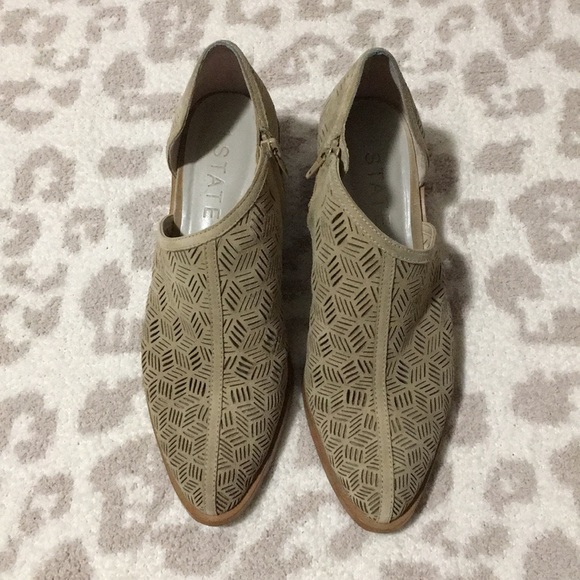 1. State Iddah Perforated Cutaway Bootie - Picture 3 of 8